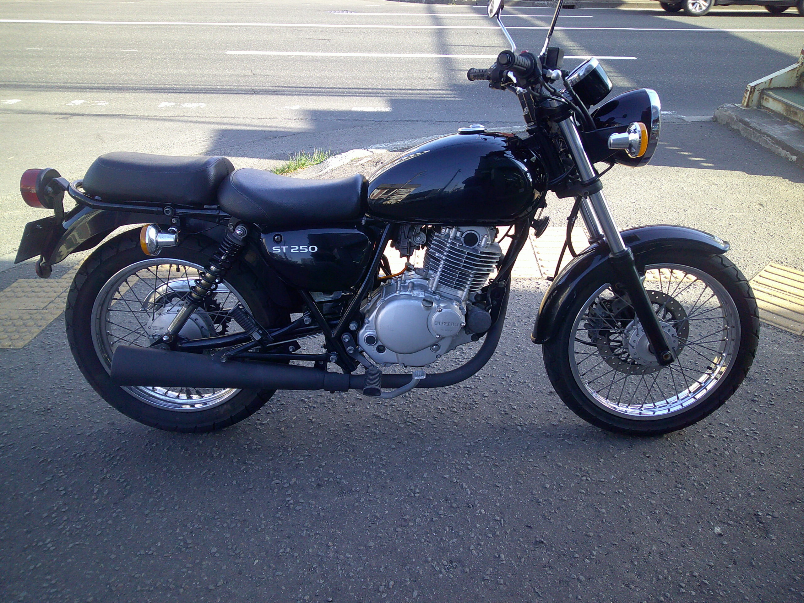 あお アディダス オリジナルス ZX トルション (メンズスニーカー