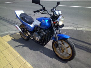 HONDA　ジェイド250　CＢＸ仕様　マフラー　ＢＥＥＴカバー　前後ドライブレコーダー　ＥＴＣ　ＵＳＢ　