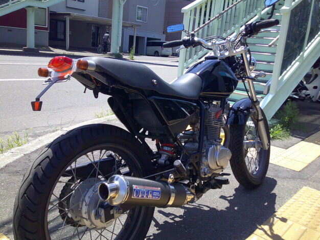 HONDA FTR223フルカスタム OVERカーボンマフラー デュアルヘッド