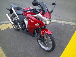HONDA　CBR250RＡＢＳ　ＨＩＤ　タケガワサイレンサー　レバー　スモークスクリーン　輸入車