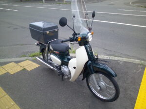 HONDA　スーパーカブ50　LED丸目　日本生産　フル装備