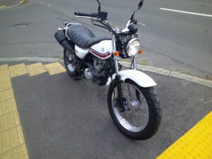 SUZUKI　VanVan200　バンバン200　インジェクションモデル　ノーマル