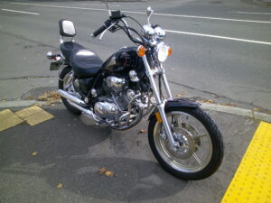 YAMAHA　XV1100ビラーゴ　北米仕様 LED エンジンガード UPハンドル