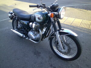 KAWASAKI W800 初期型 ダメージLOOK