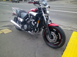 YAMAHA　VMAX1200 20周年記念　2000台限定アニバーサリーモデル カナダ仕様